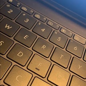 Meet your Posher, Reyna